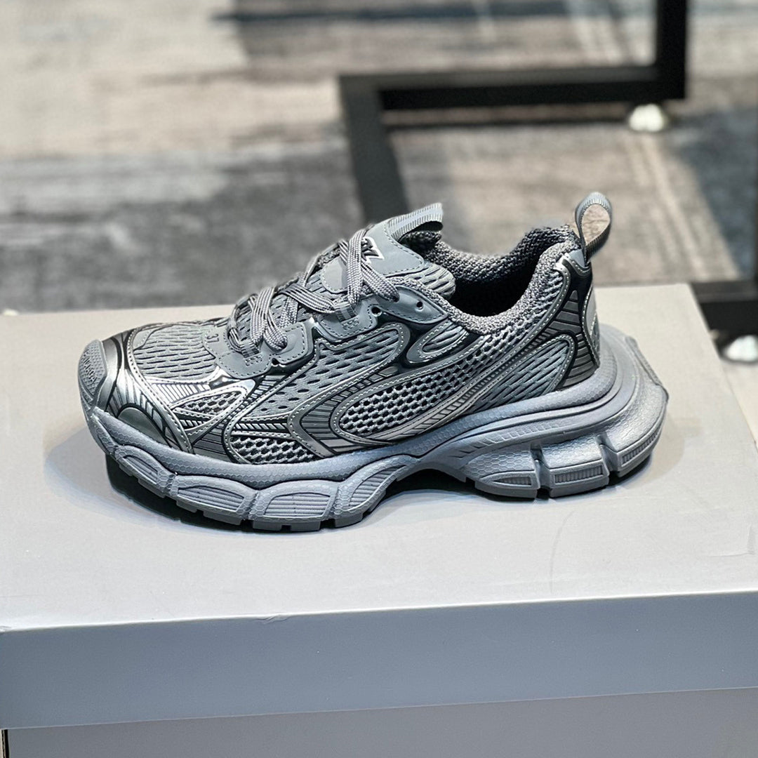 Balenciaga Limited Edition Couple's Style Shoe