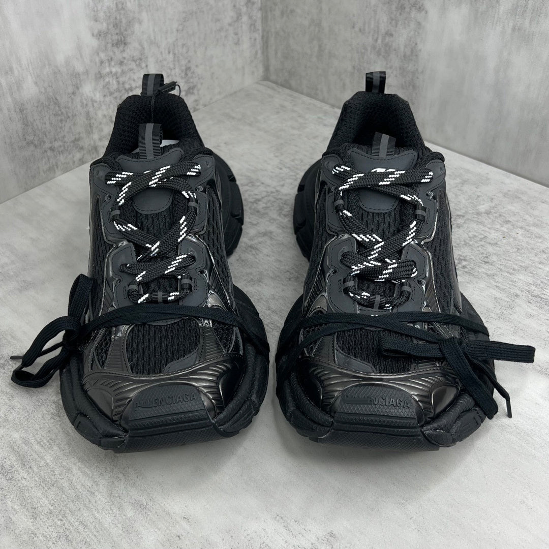 Balenciaga Limited Edition Couple's Style Shoe
