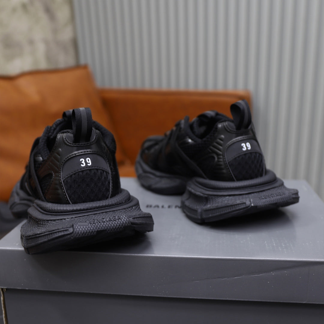 Balenciaga Limited Edition Couple's Style Shoe