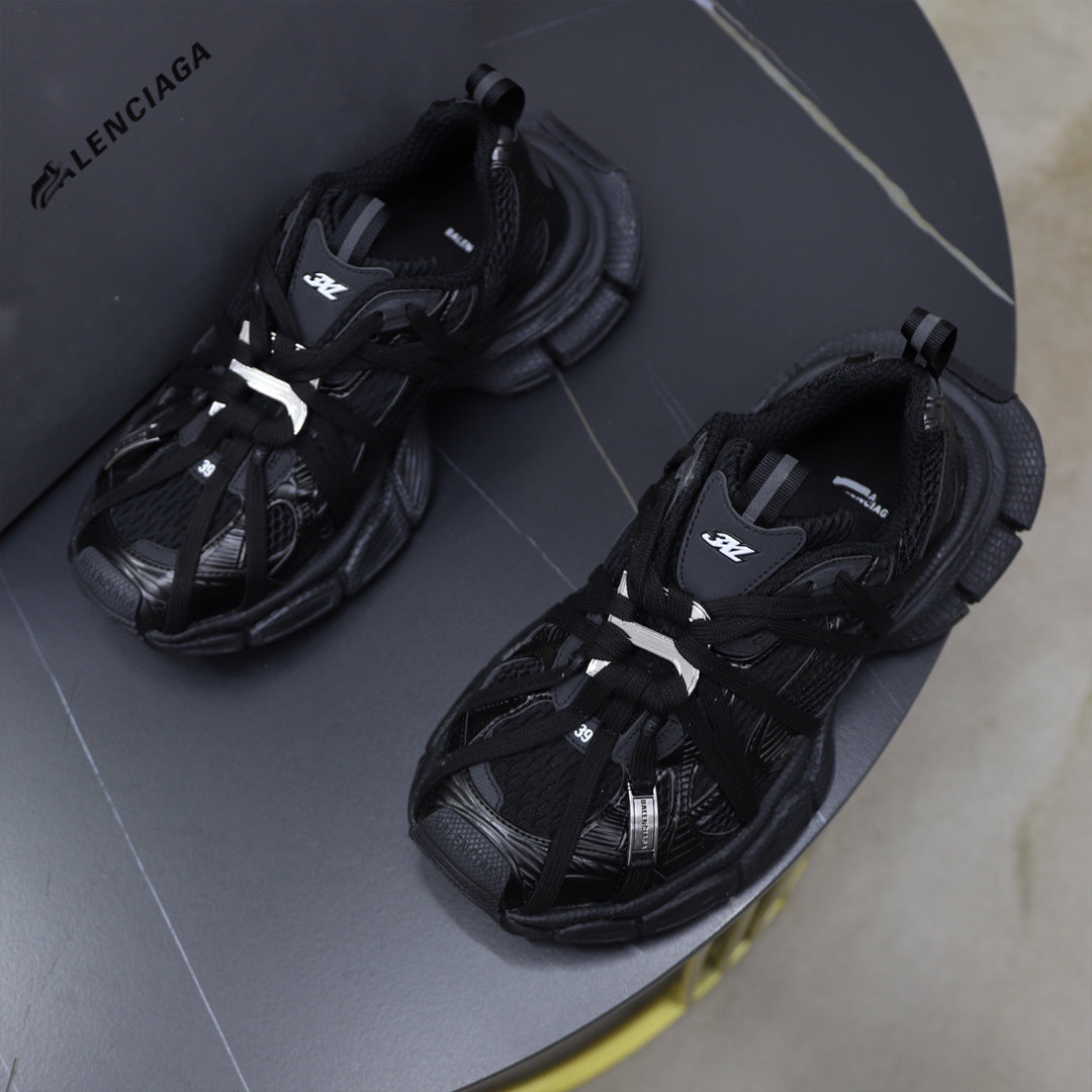 Balenciaga Limited Edition Couple's Style Shoe