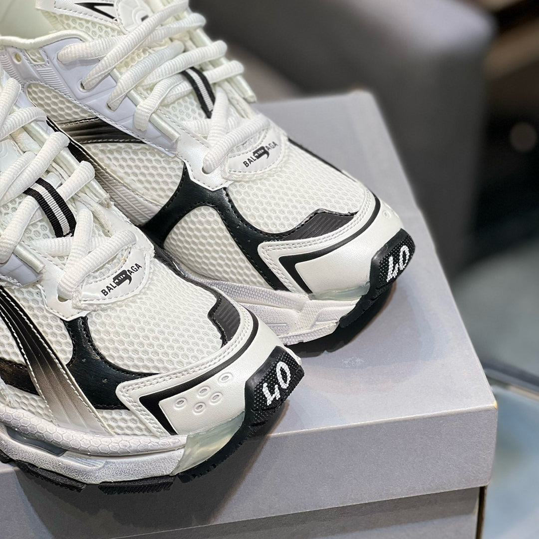 Balenciaga Distressed Vintage Couple's Style Shoe