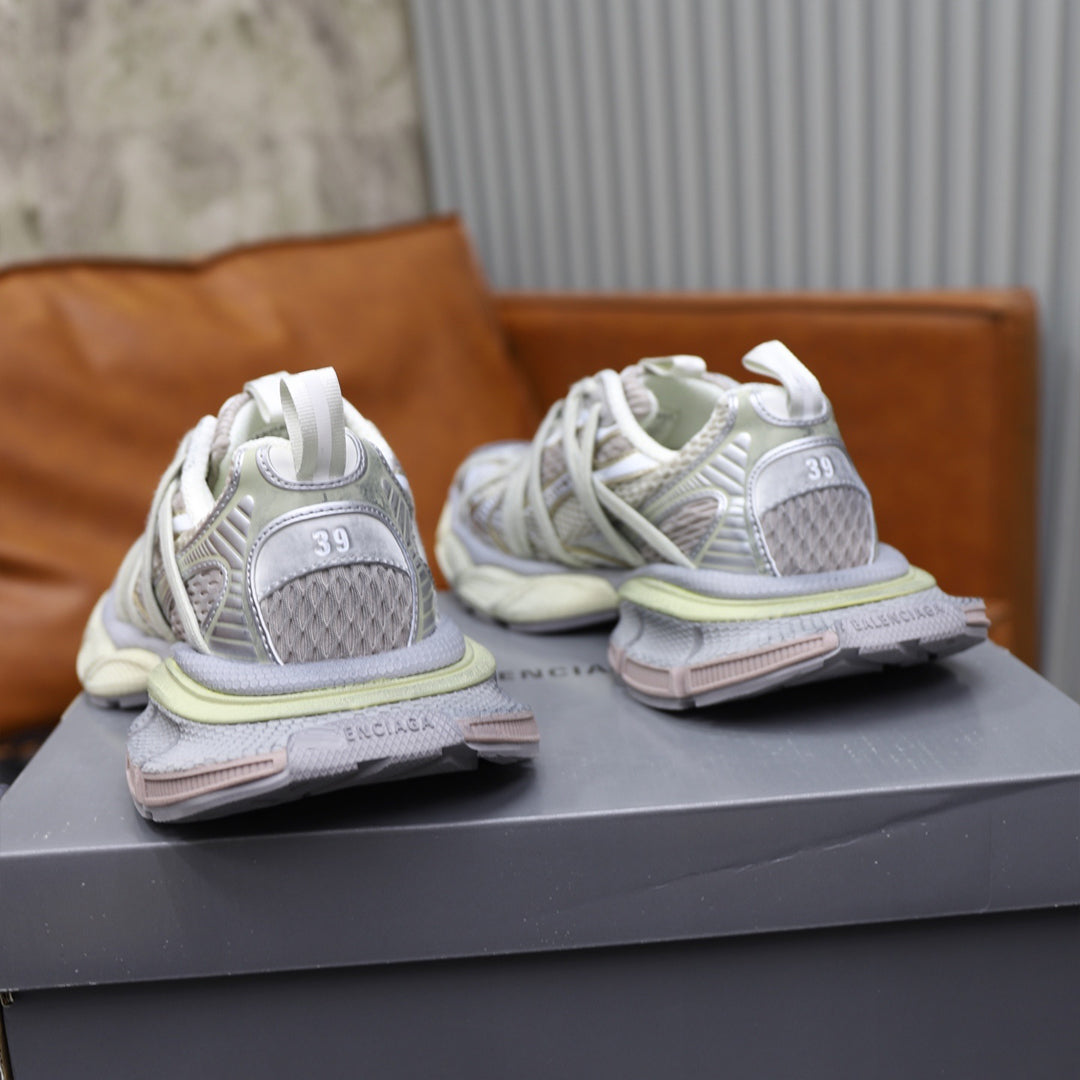 Balenciaga Limited Edition Couple's Style Shoe
