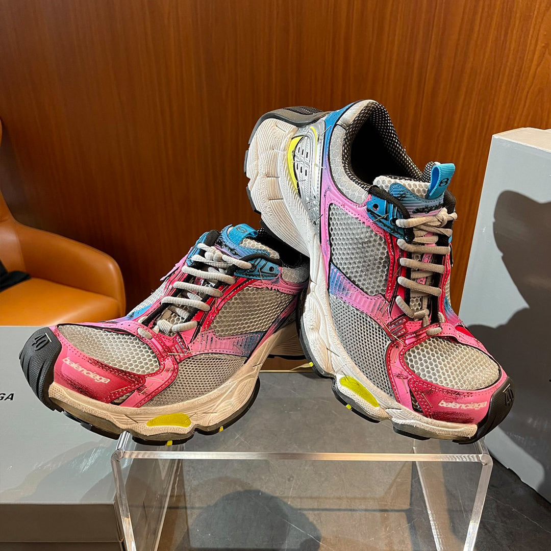 Balenciaga Limited Edition Couple Style Shoe