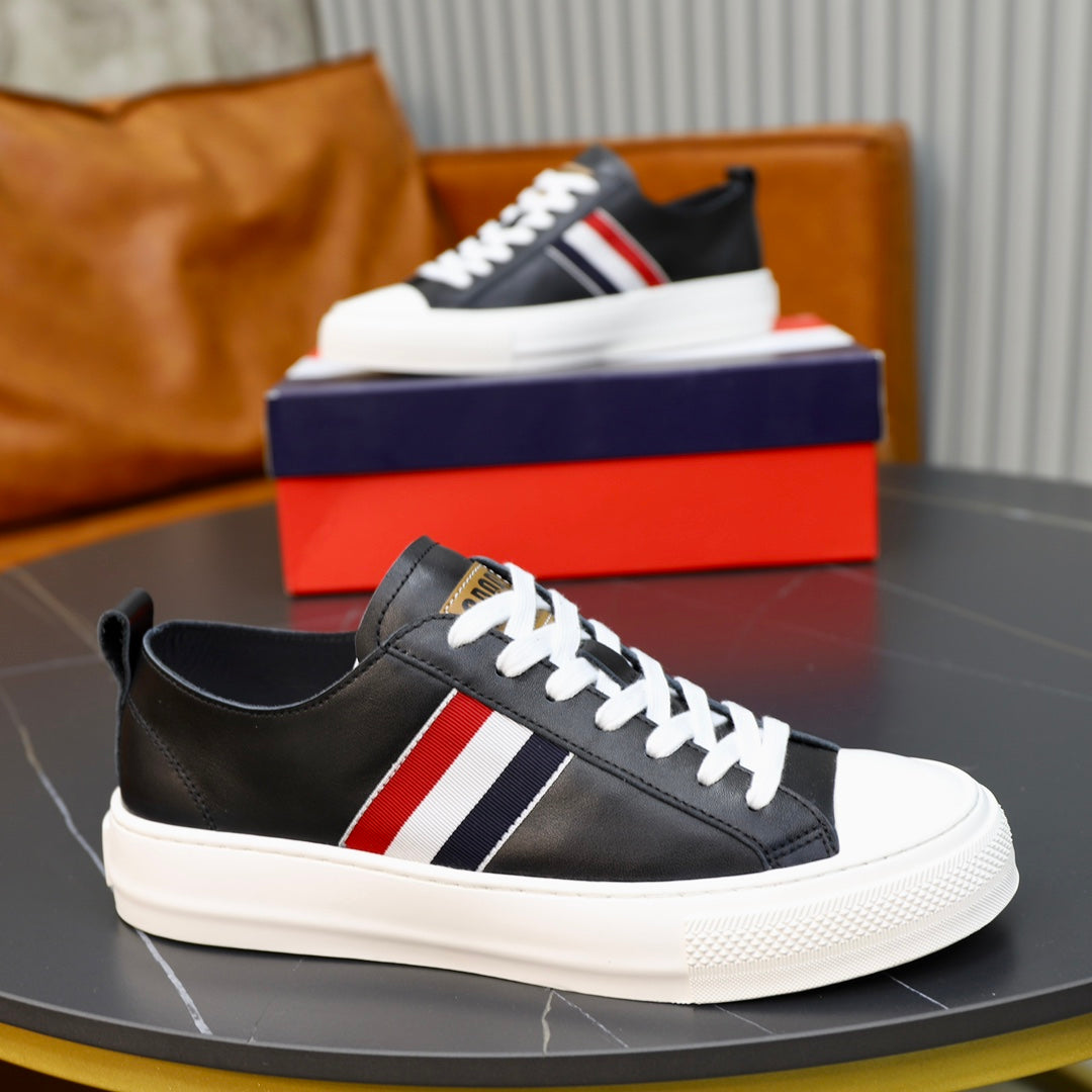 Thom Browne 2025ss Man Cowhide