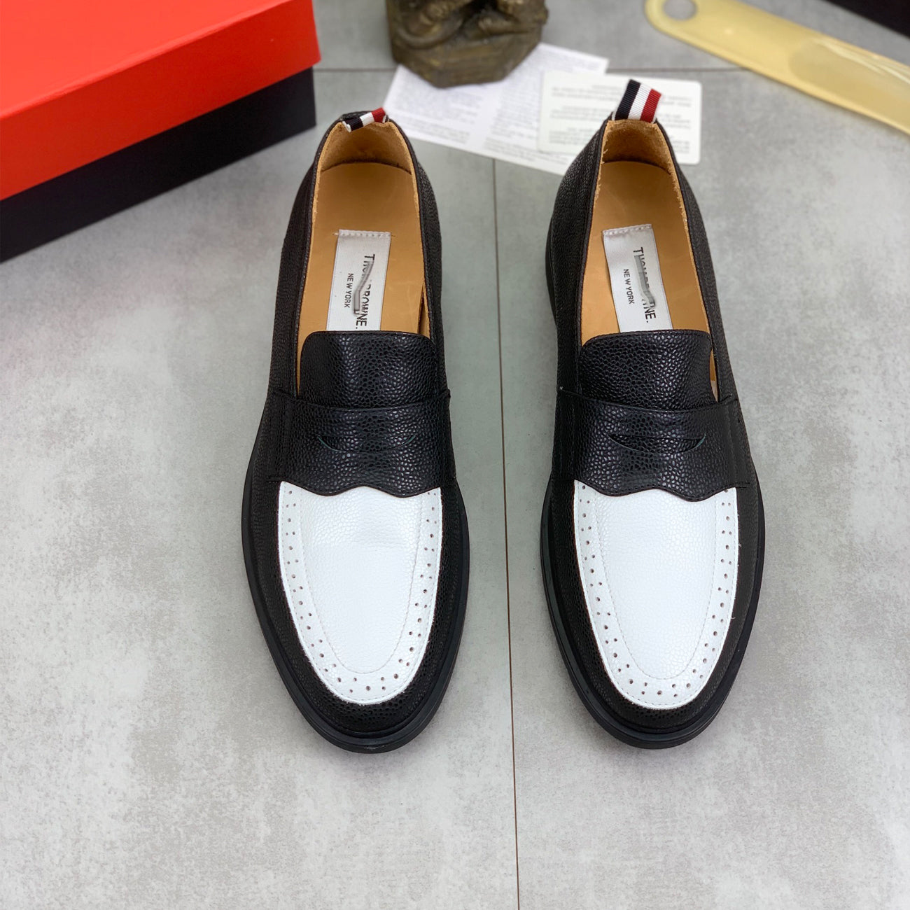 Thom Browne 2025 Leather shoes Men