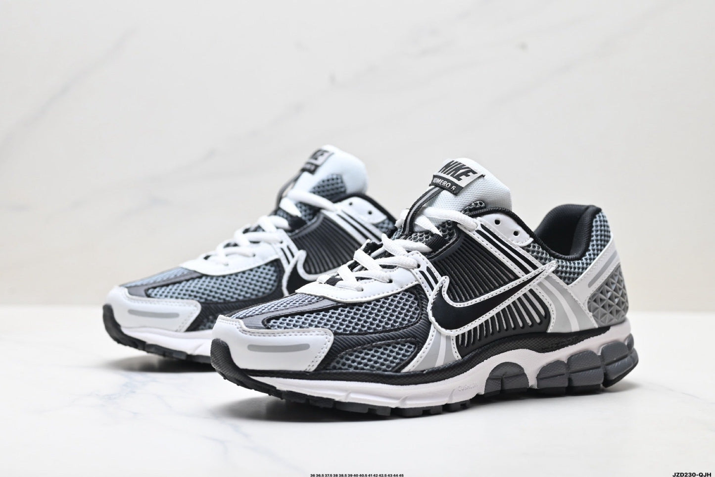 NIKE New Arrivals Running Shoe
