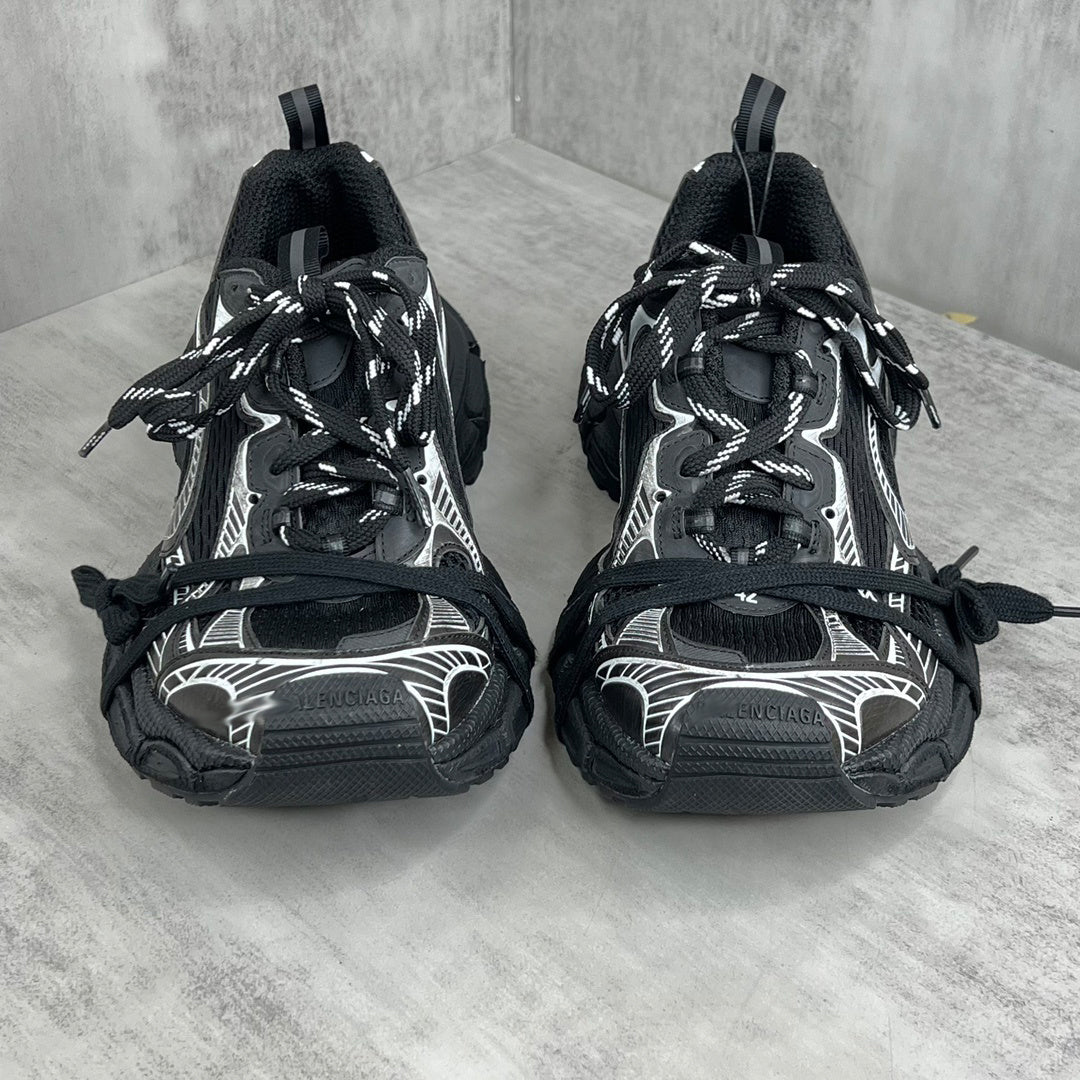 Balenciaga Limited Edition Couple's Style Shoe