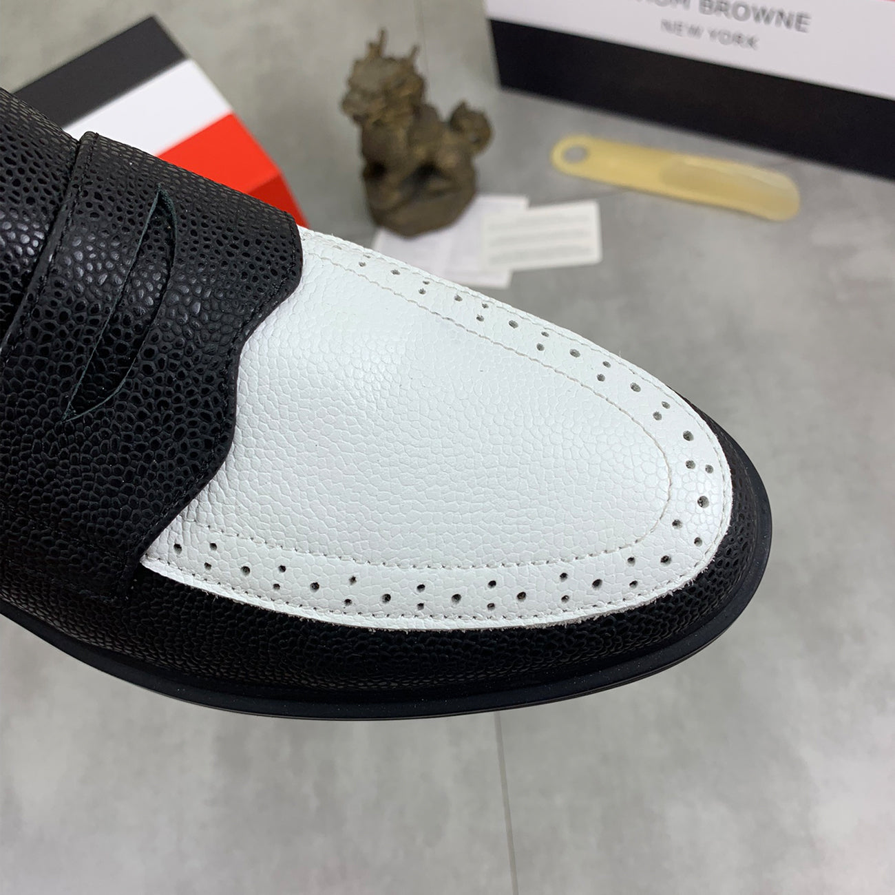 Thom Browne 2025 Leather shoes Men