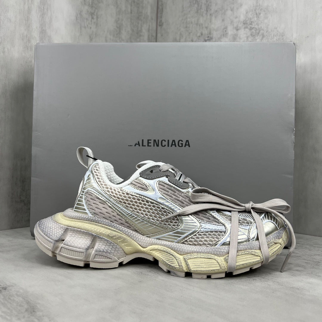 Balenciaga Limited Edition Couple's Style Shoe