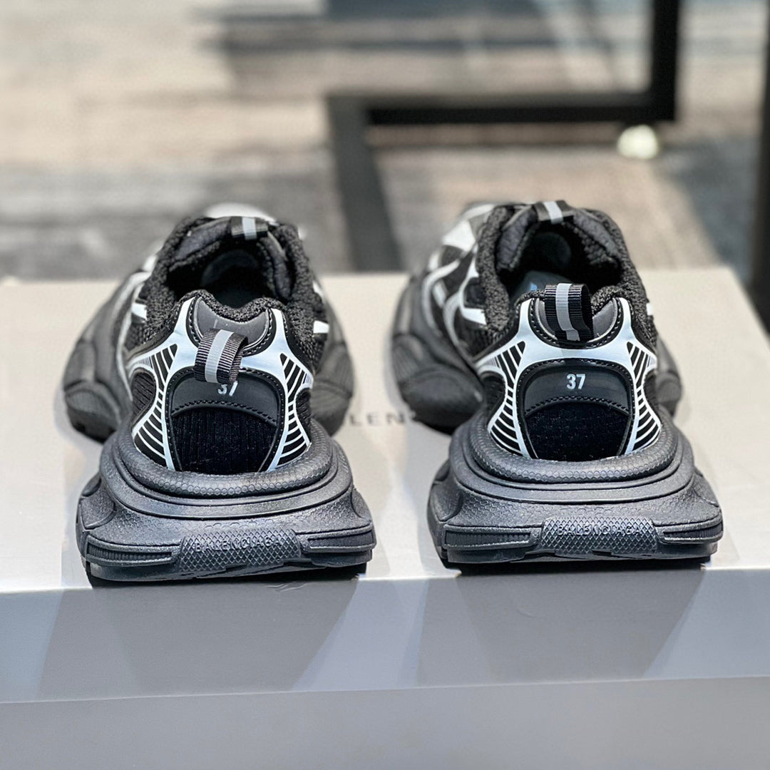 Balenciaga Limited Edition Couple's Style Shoe
