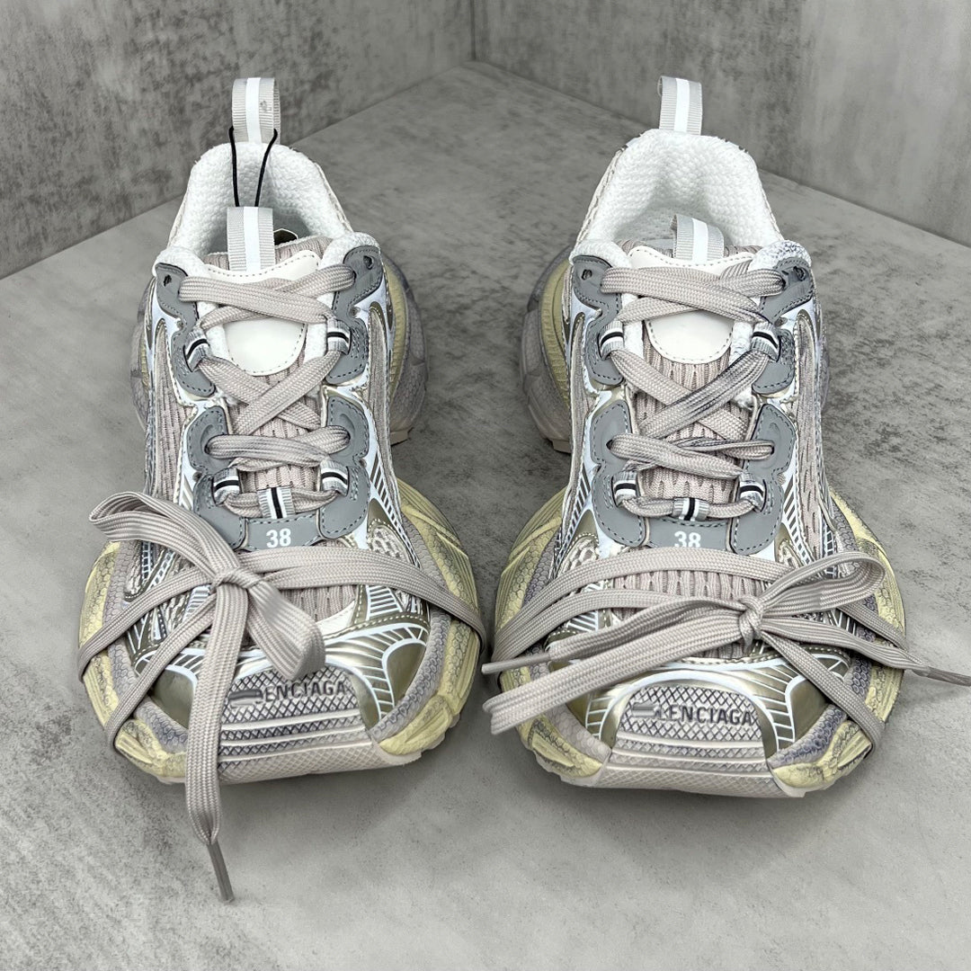 Balenciaga Limited Edition Couple's Style Shoe