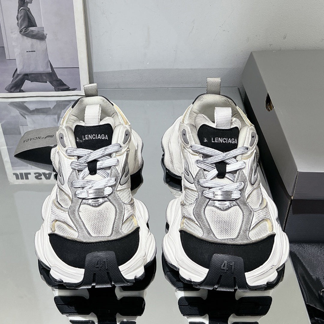 Balenciaga Limited Edition Style Shoe