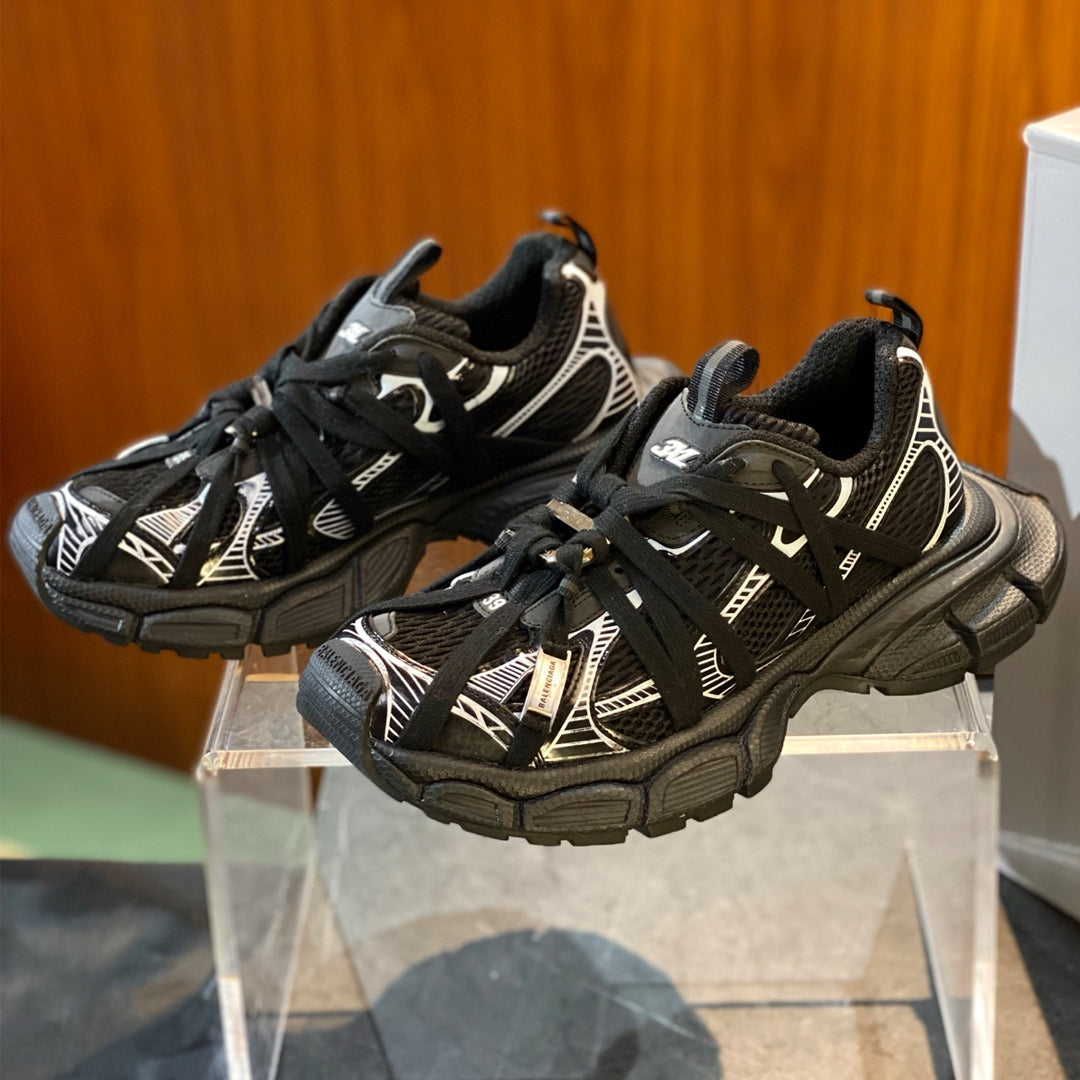 Balenciaga Limited Edition Couple's Style Shoe