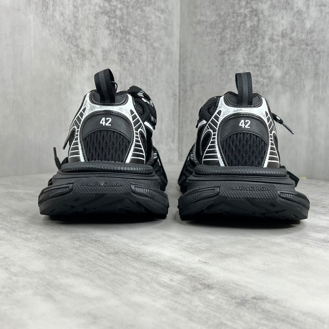 Balenciaga Limited Edition Couple's Style Shoe