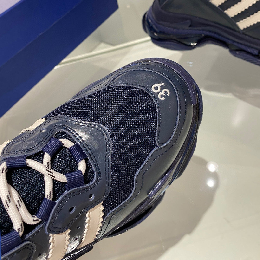 Balenciaga Collaboration Couple's Style Shoe