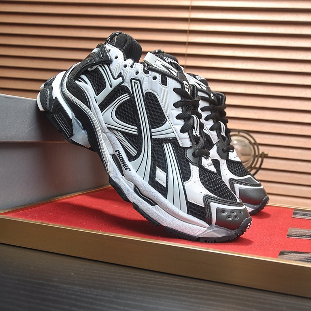 Balenciaga Limited Edition Couple's Style Shoe