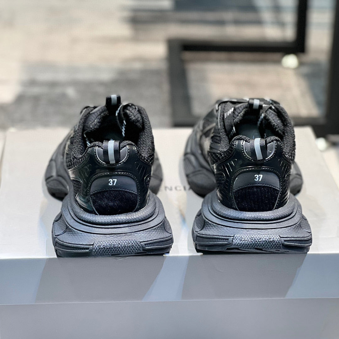 Balenciaga Limited Edition Couple's Style Shoe