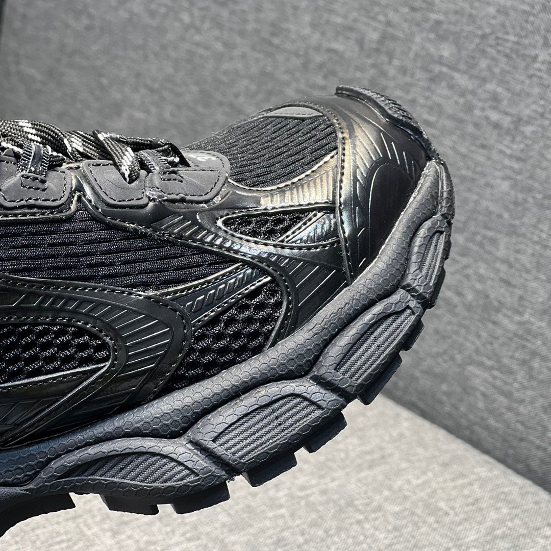 Balenciaga Limited Edition Couple's Style Shoe