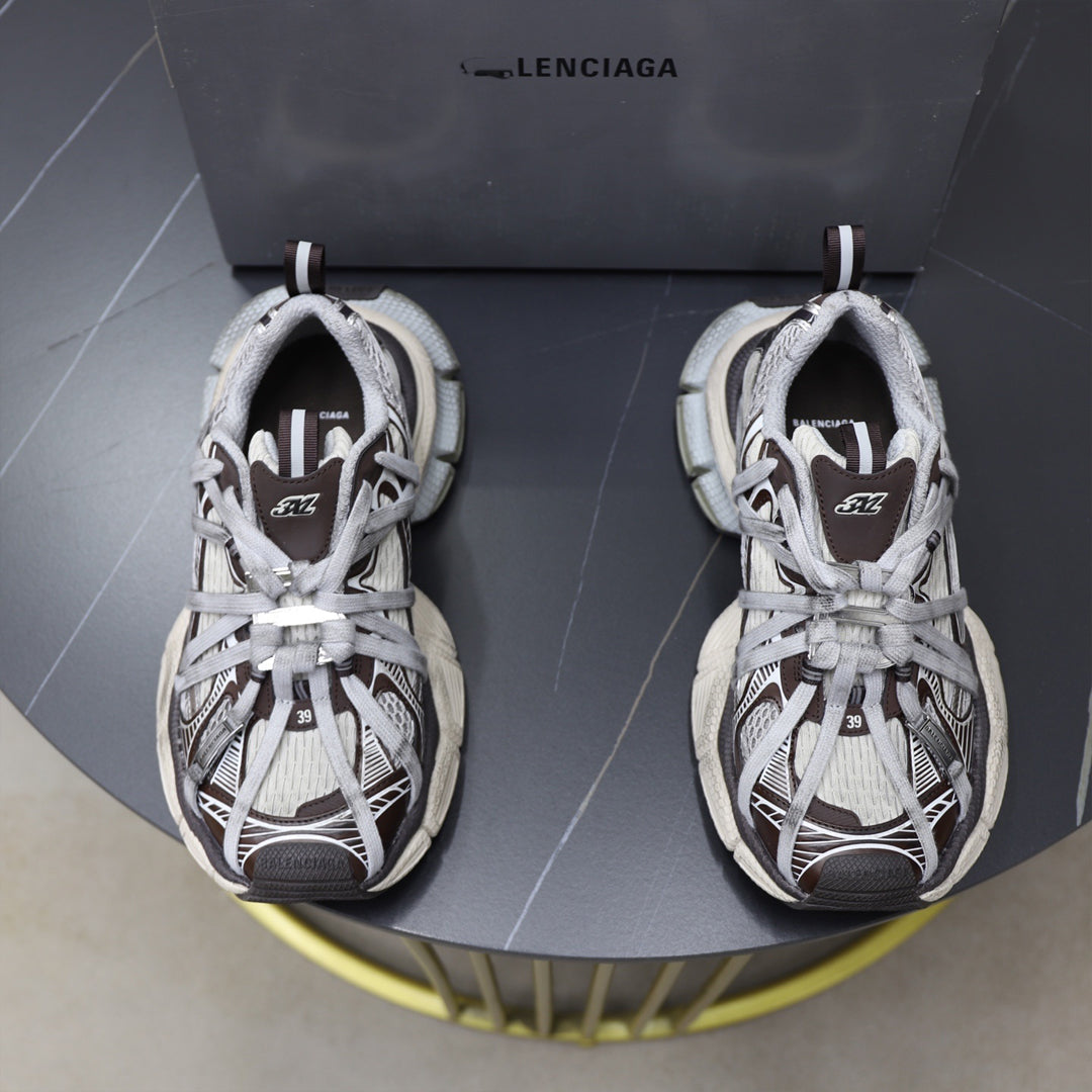 Balenciaga Limited Edition Couple's Style Shoe