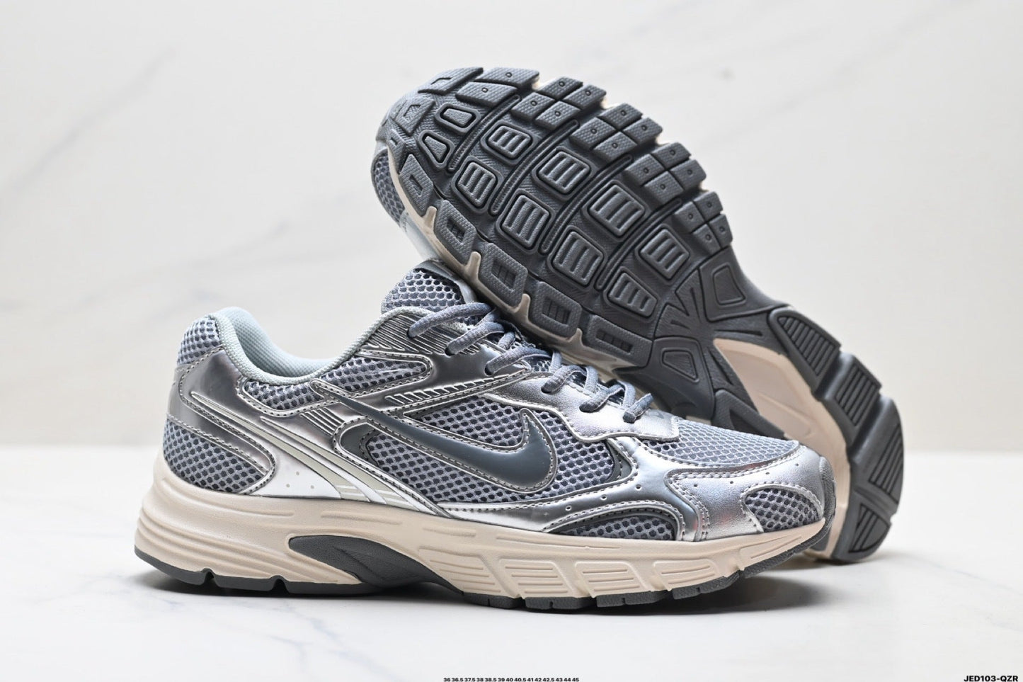 NIKE New Arrivals Running Shoe
