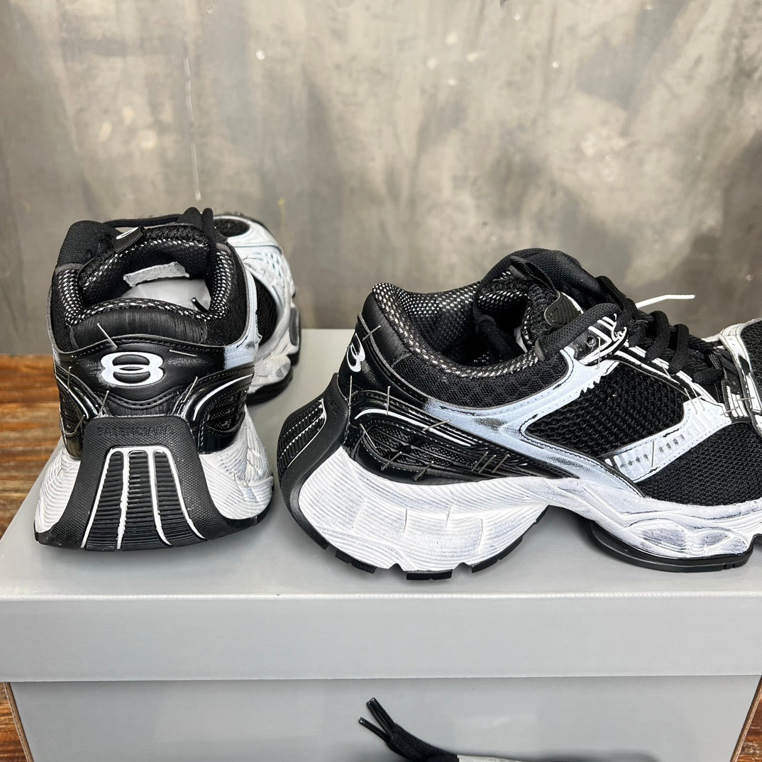 Balenciaga  Limited Edition Style Shoe