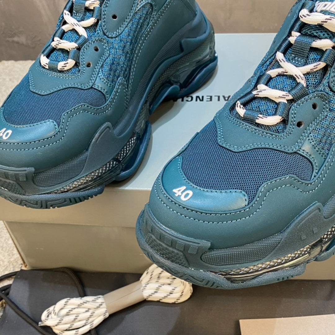 Balenciaga Limited Edition Couple Style Thick Sole Shoe