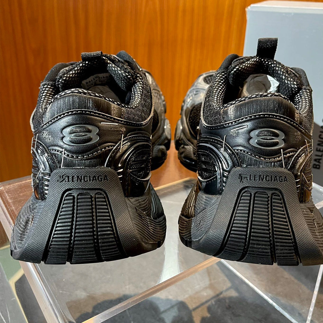 Balenciaga Limited Edition Couple Style Shoe