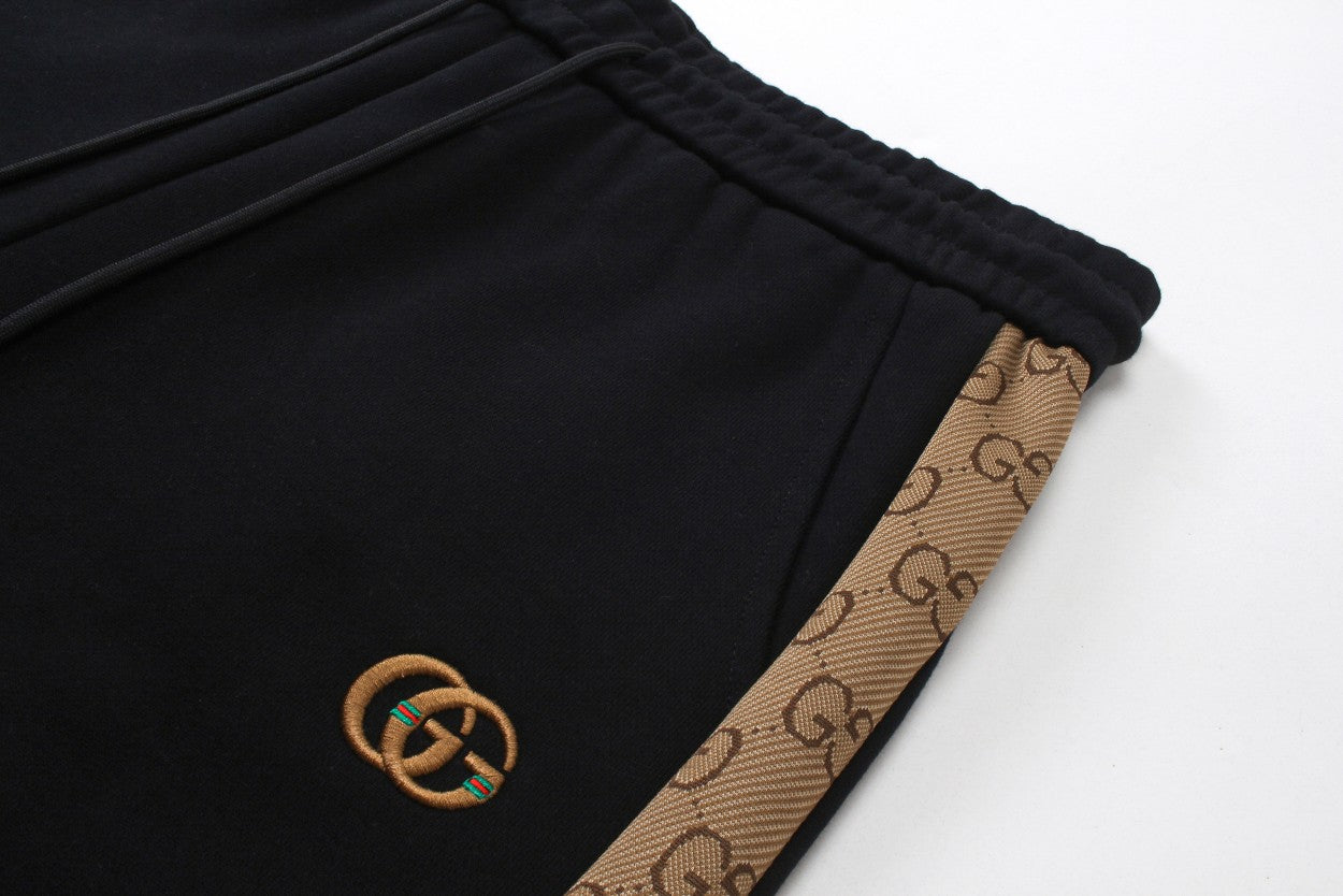 Gucci logo Shorts