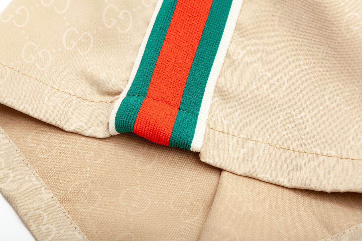 Gucci Signature 0D47 Shorts