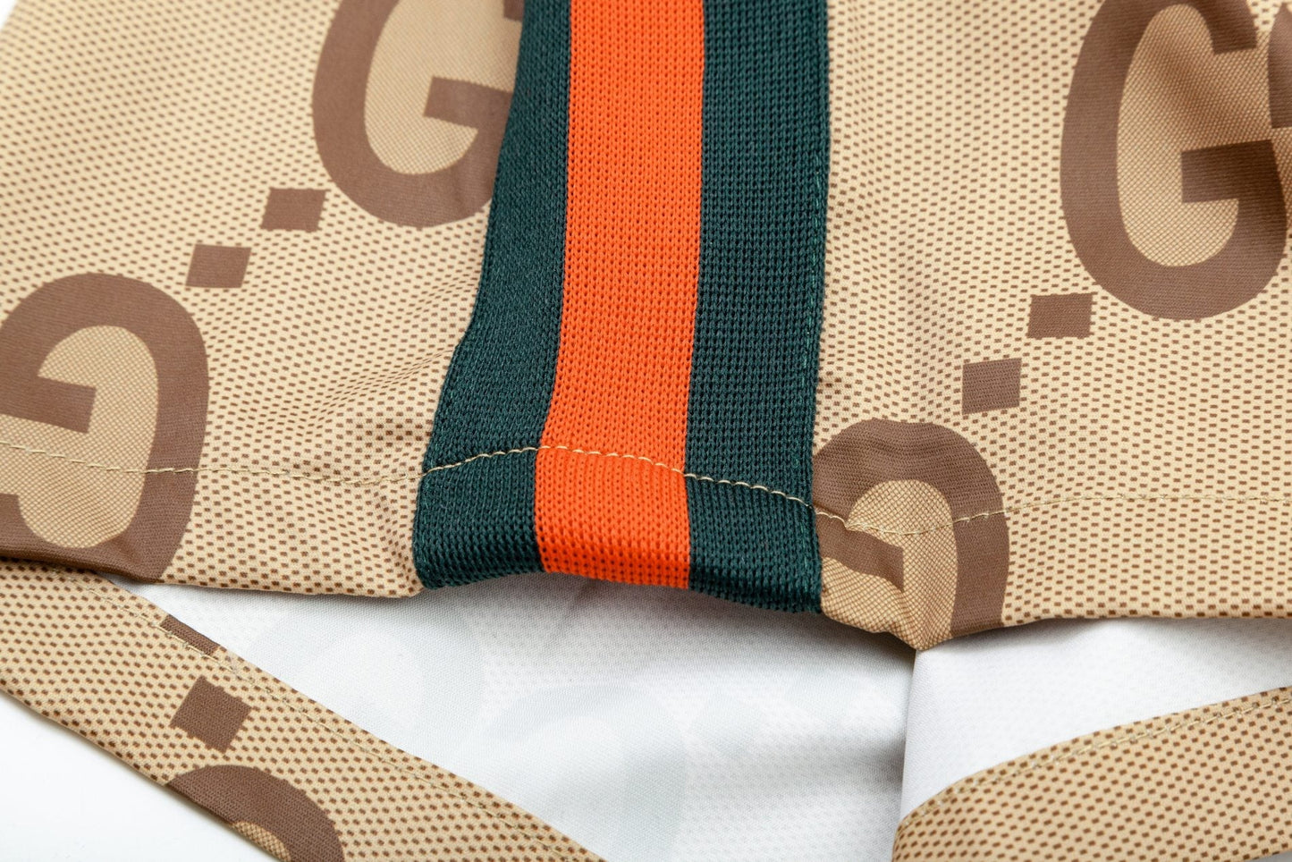 Gucci Signature 0D47 Shorts