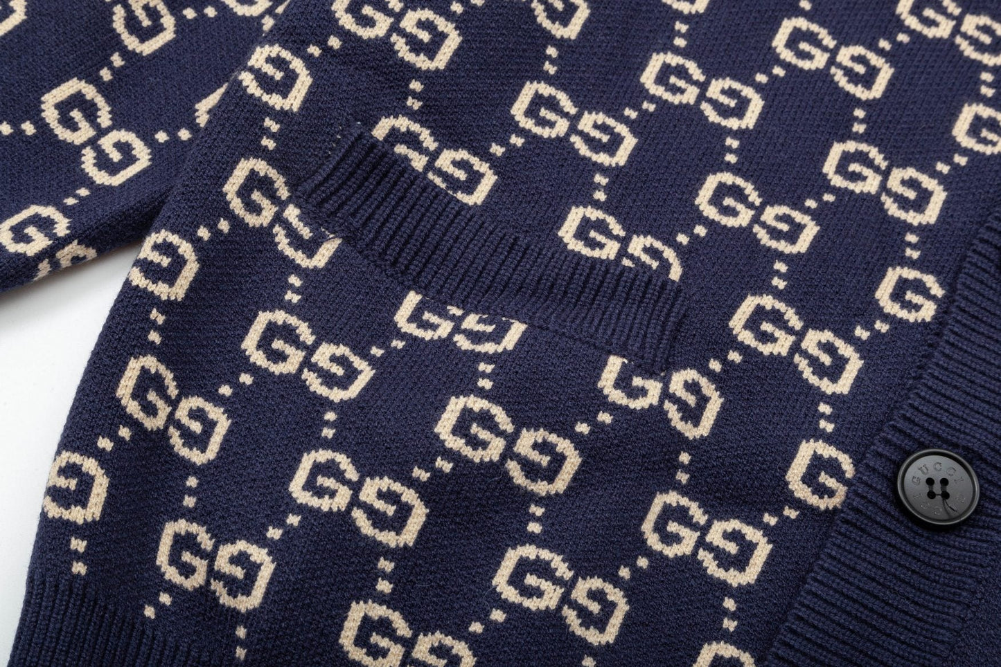 Gucci Signature 9199 Sweater