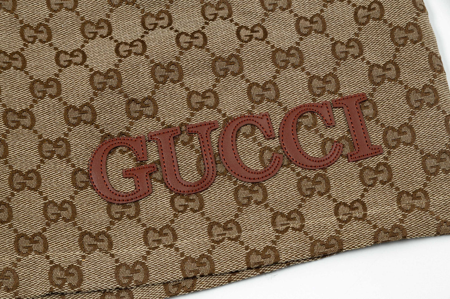 Gucci Signature 7F1D Shorts