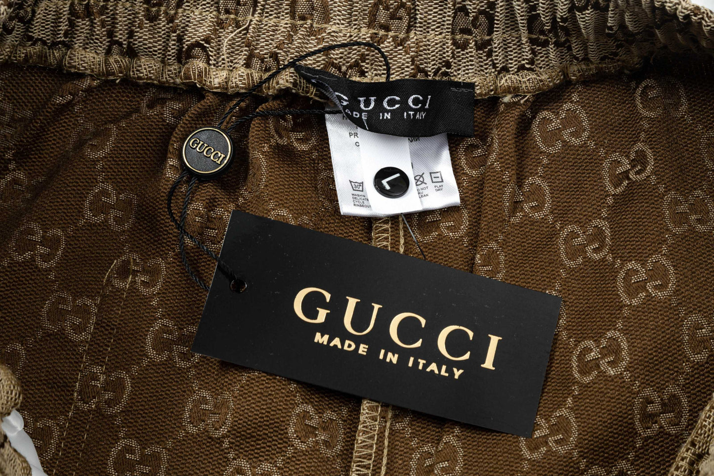Gucci Signature 7F1D Shorts