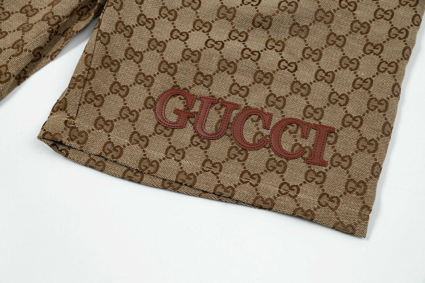 Gucci Signature 7F1D Shorts