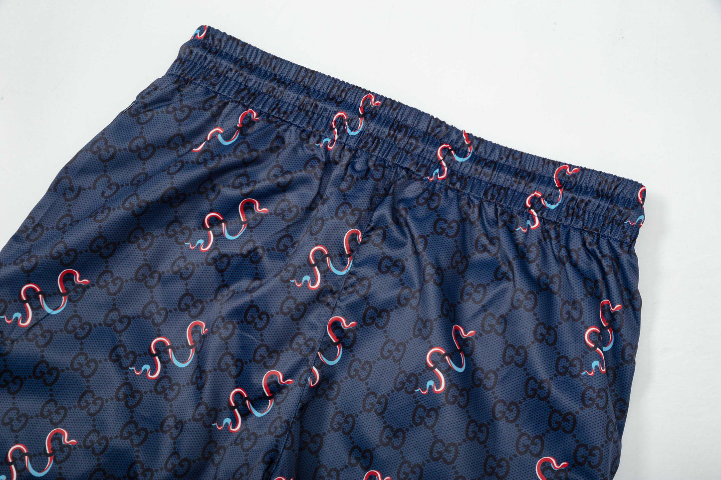 Gucci Signature 9B86 Shorts