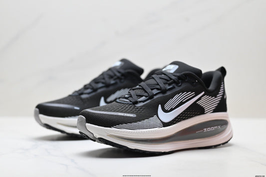 NIKE New Arrivals Running Shoe