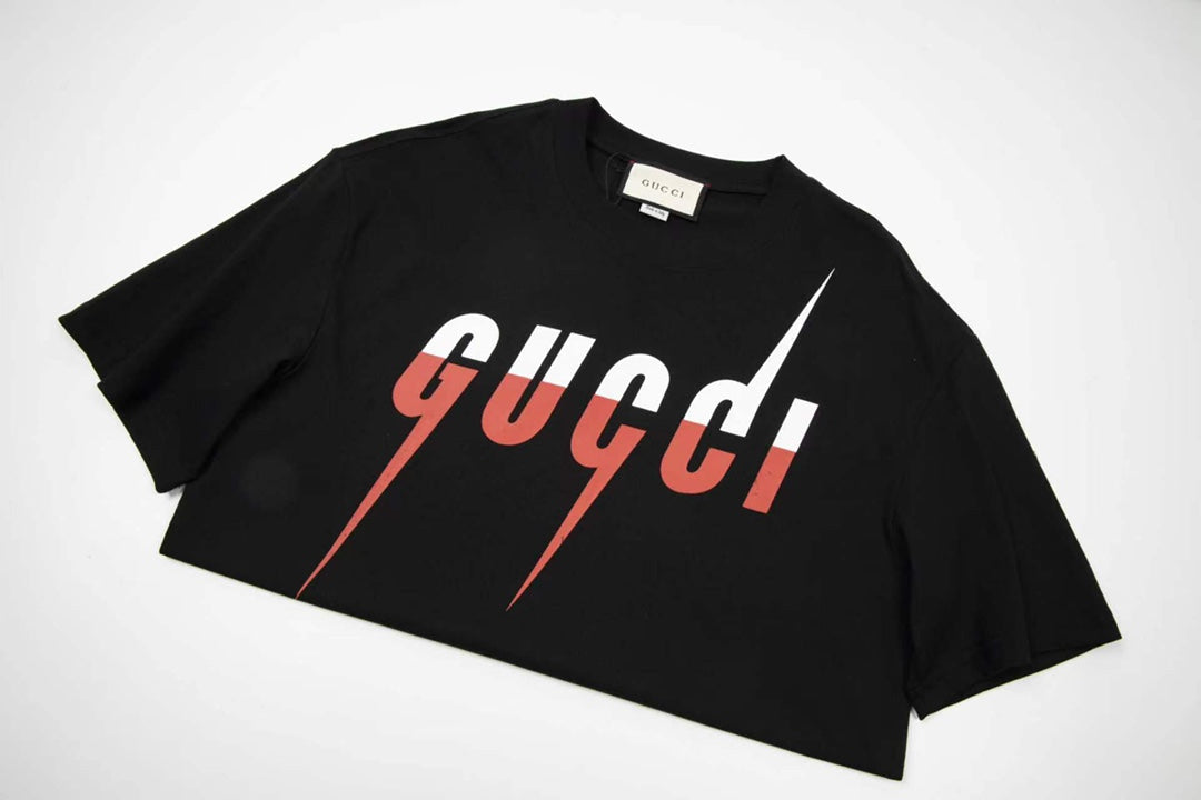Gucci Signature 80E1 T-Shirt