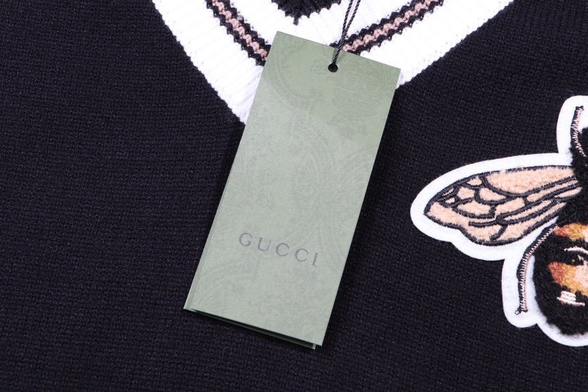 Gucci Signature E0E7 Sweater