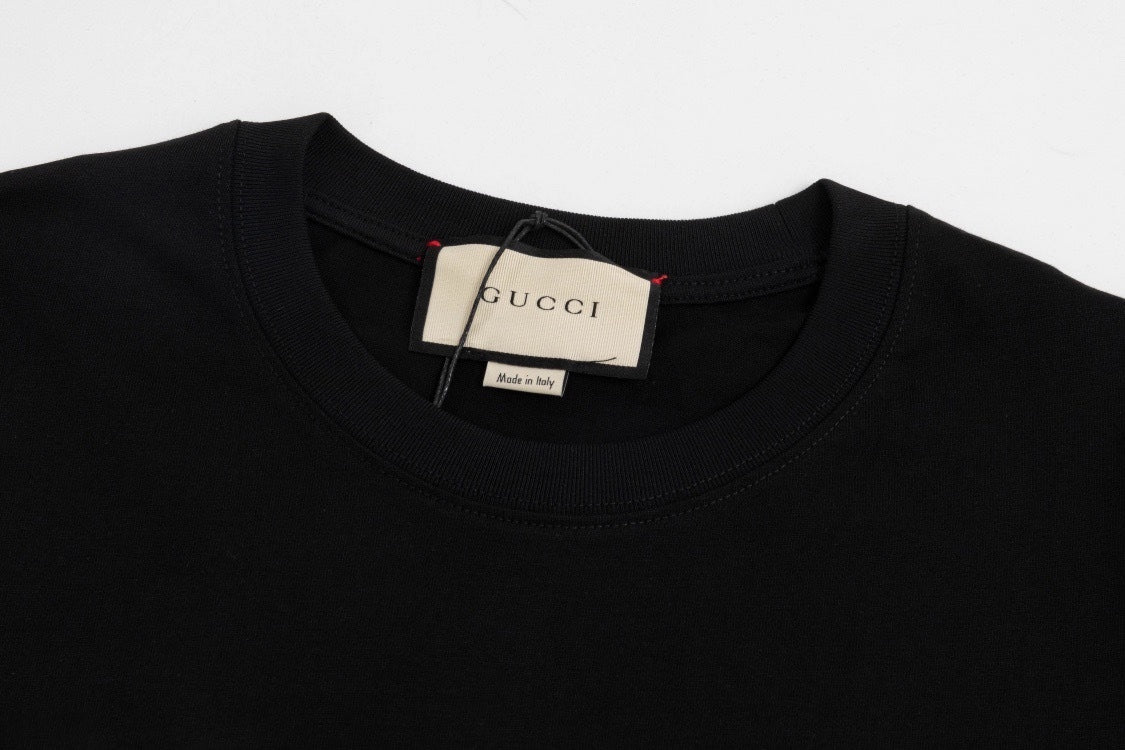 Gucci Signature 6580 Apparel