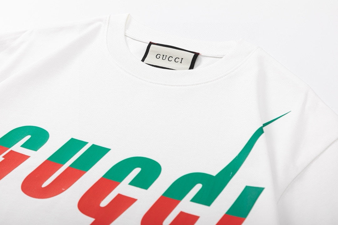 Gucci Logo Print T-Shirt