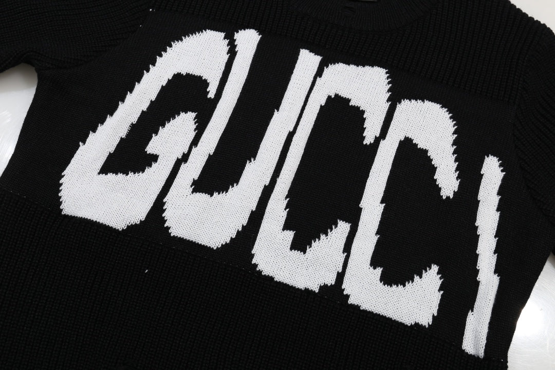 Gucci Logo Print Sweater