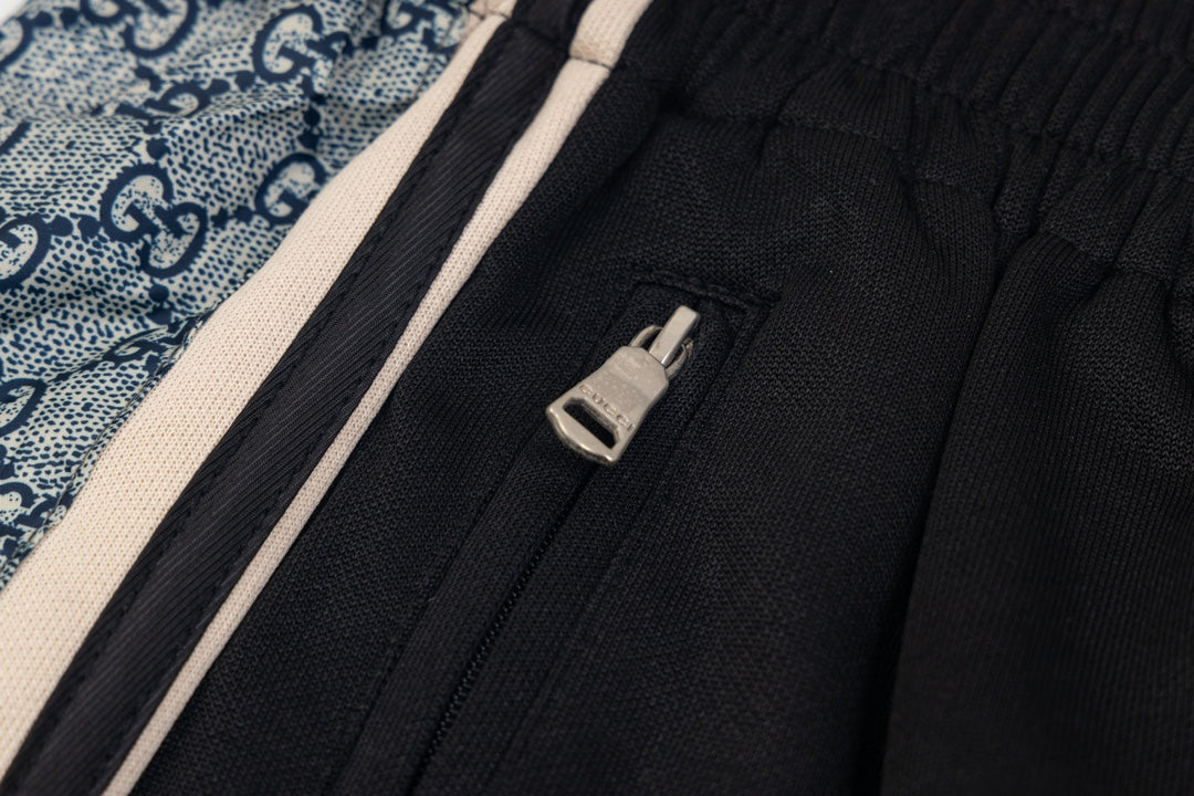Gucci Signature D42D Pants