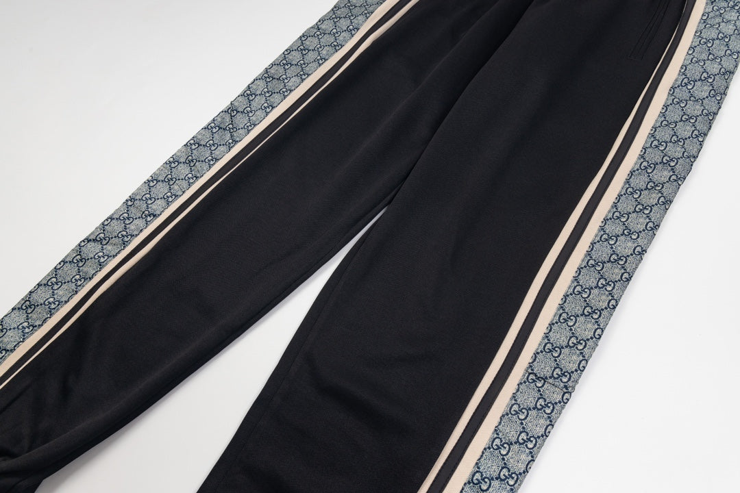 Gucci Signature D42D Pants