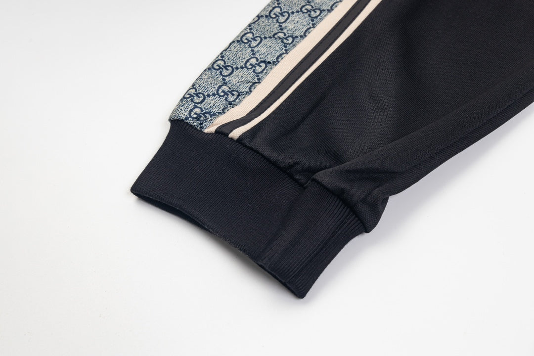 Gucci Signature D42D Pants