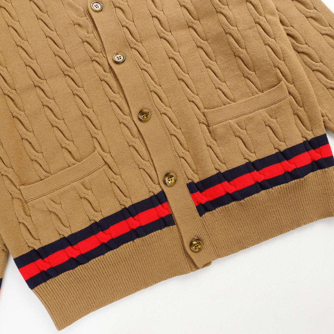 Gucci Signature A0B8 Apparel