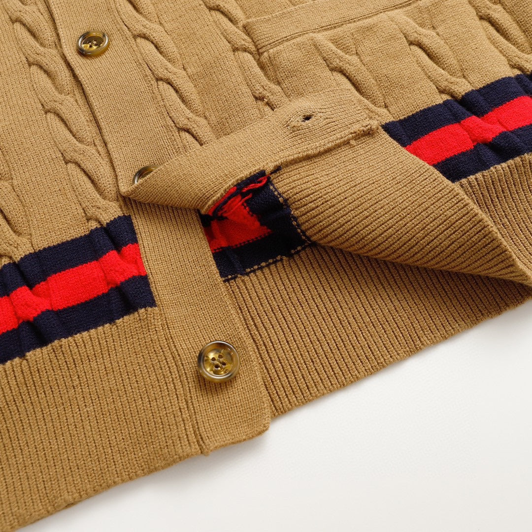 Gucci Signature A0B8 Apparel