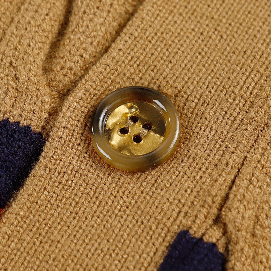 Gucci Signature A0B8 Apparel