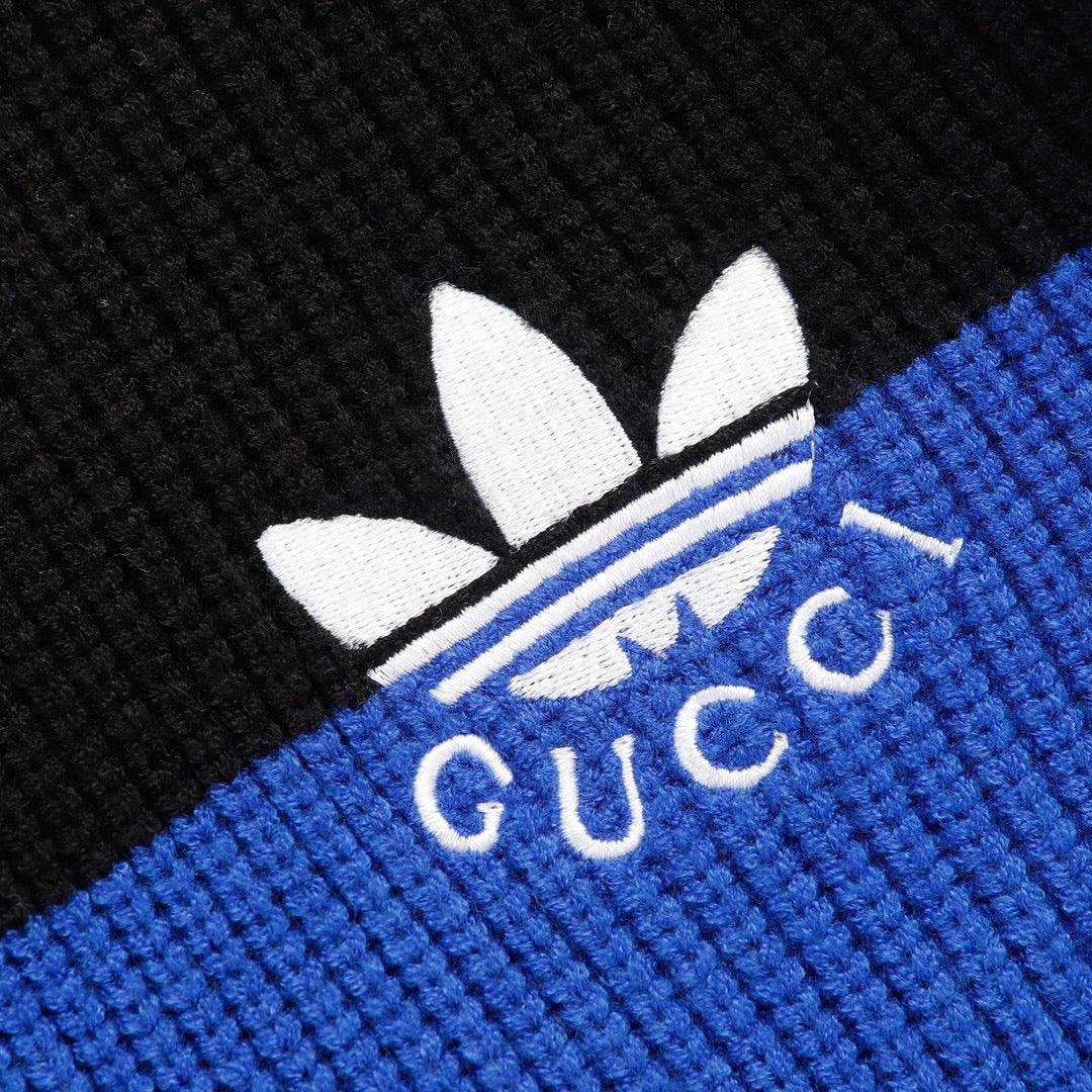 Gucci Signature A4F3 Sweater
