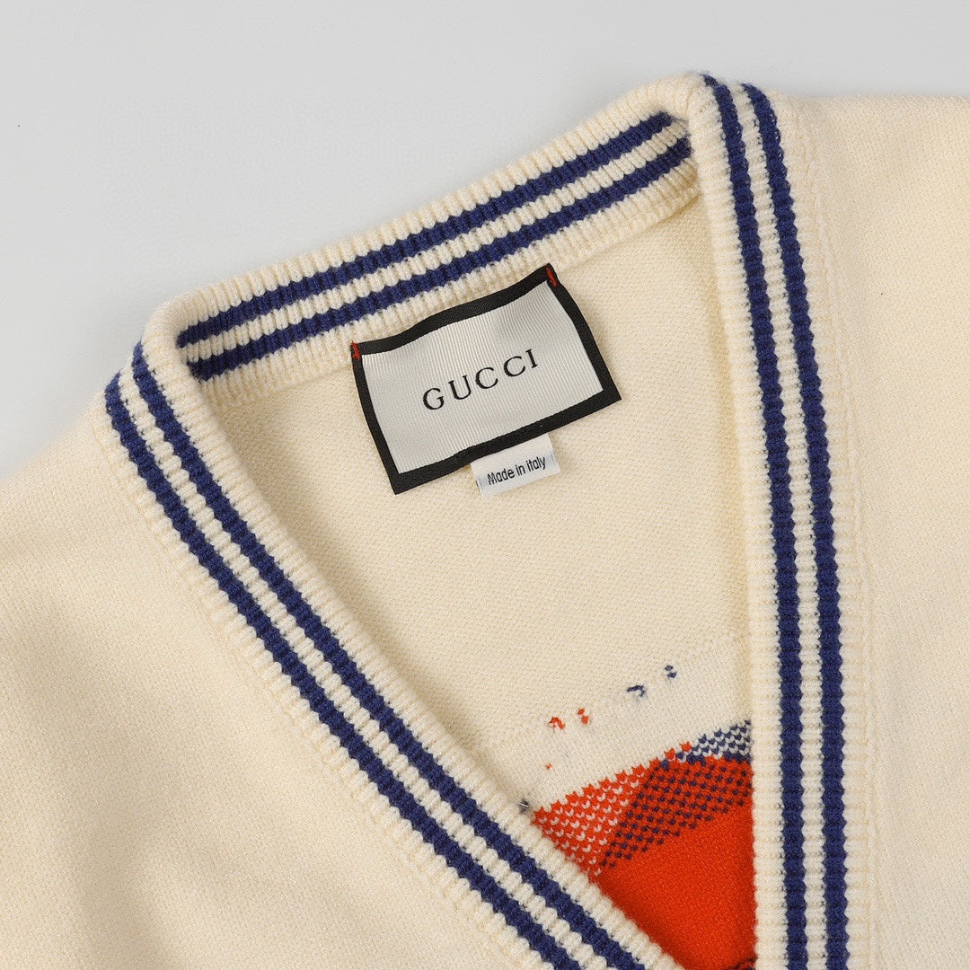 Gucci Signature 3B0A Apparel
