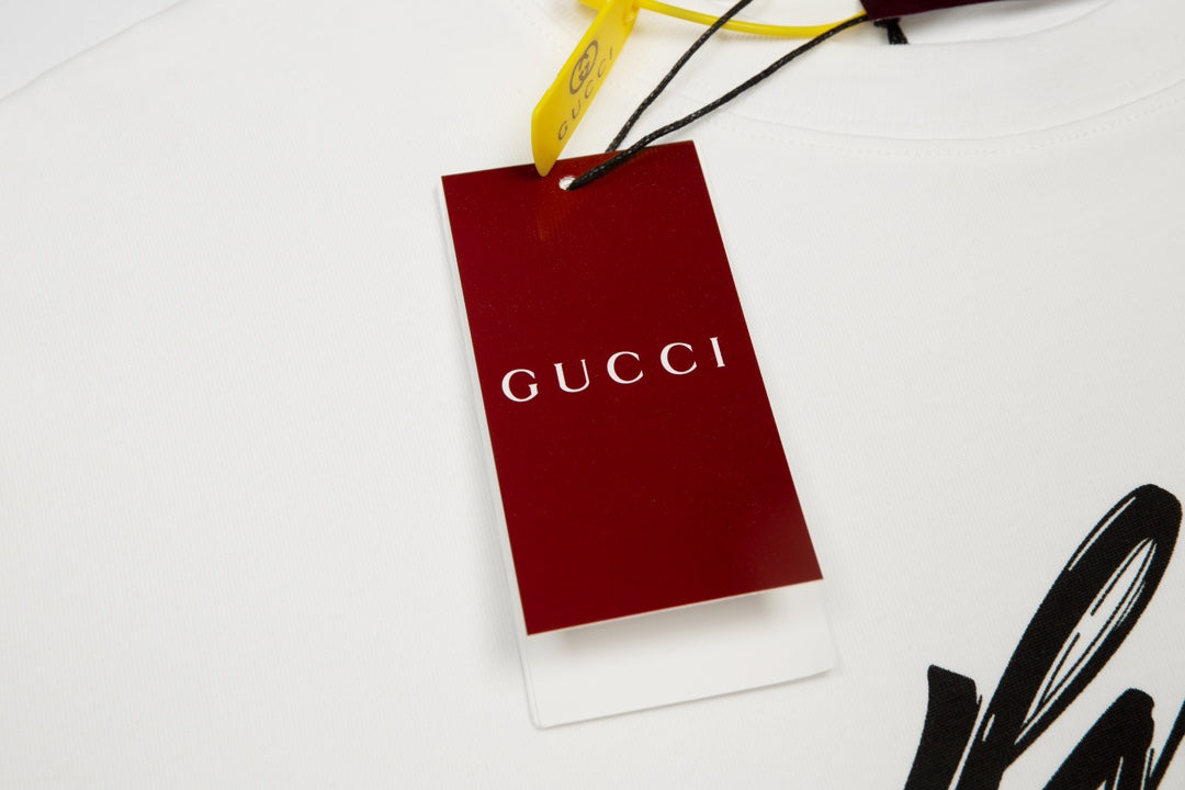 Gucci Logo T-Shirt